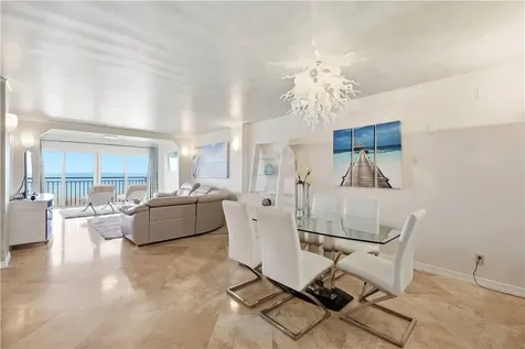 1026 Flamevine Lane Vero Beach FL 32963