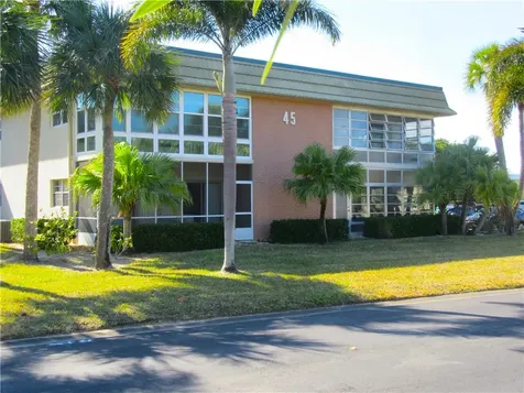 45 Vista Gardens Trail Vero Beach FL 32962