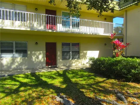 45 Vista Gardens Trail Vero Beach FL 32962