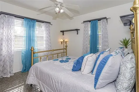 2049 50th Avenue Vero Beach FL 32966