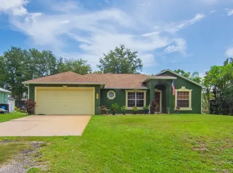 8336 104th Avenue Vero Beach FL 32967
