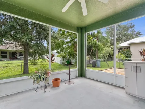 8336 104th Avenue Vero Beach FL 32967