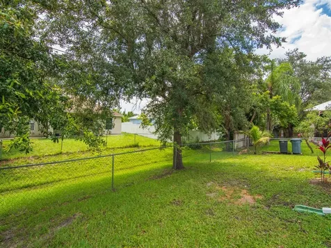 8336 104th Avenue Vero Beach FL 32967
