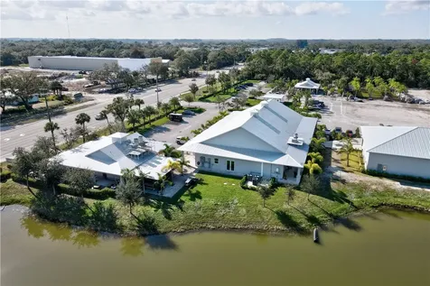 3700 9th Street SW Vero Beach FL 32968