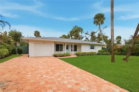 725 Dahlia Lane Vero Beach FL 32963