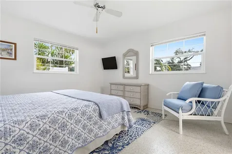 725 Dahlia Lane Vero Beach FL 32963