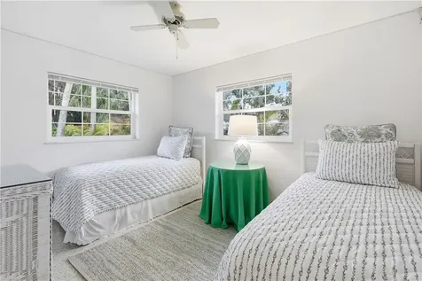 725 Dahlia Lane Vero Beach FL 32963