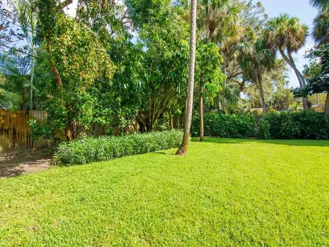 725 Dahlia Lane Vero Beach FL 32963