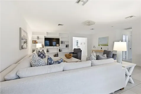 725 Dahlia Lane Vero Beach FL 32963