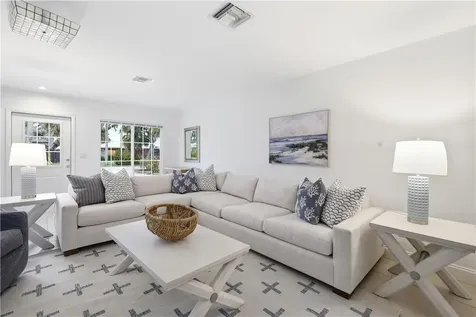 725 Dahlia Lane Vero Beach FL 32963