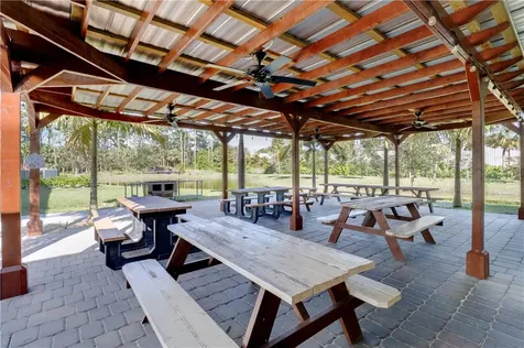 3700 9th Street SW Vero Beach FL 32968