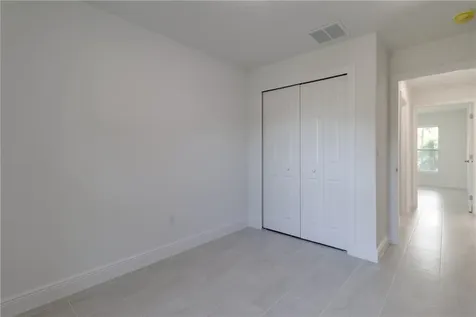 50 S Willow Street Fellsmere FL 32948