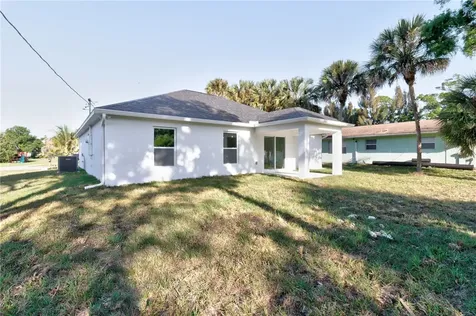50 S Willow Street Fellsmere FL 32948