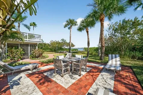 1935 Quay Dock Road Vero Beach FL 32967