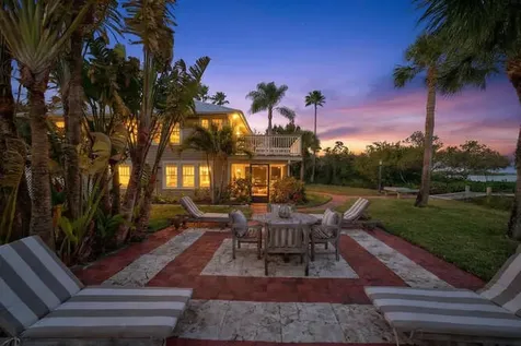 1935 Quay Dock Road Vero Beach FL 32967