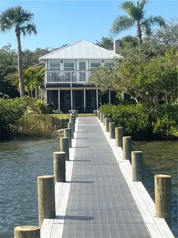 1935 Quay Dock Road Vero Beach FL 32967