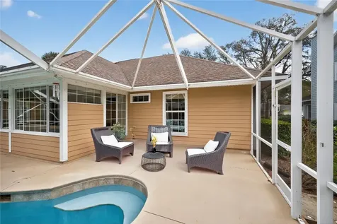 137 38th Court SW Vero Beach FL 32968
