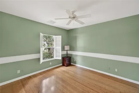 137 38th Court SW Vero Beach FL 32968