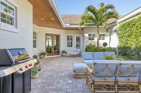 70 White Orchid Way N Vero Beach FL 32963