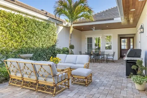70 White Orchid Way N Vero Beach FL 32963