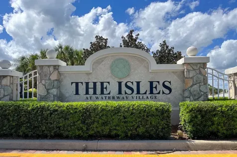 5745 Corsica Place Vero Beach FL 32967