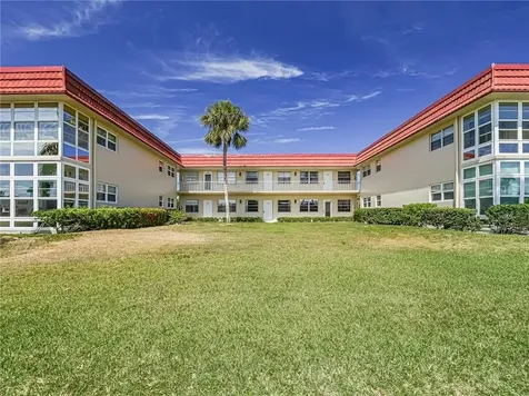 76 Royal Oak Drive Vero Beach FL 32962