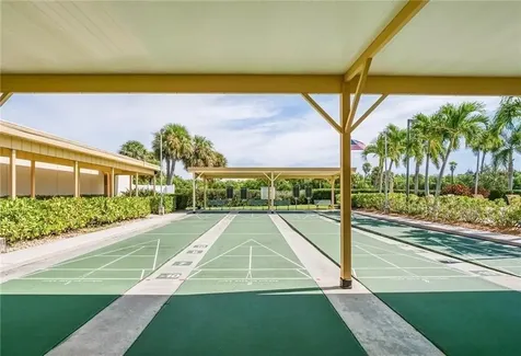 76 Royal Oak Drive Vero Beach FL 32962
