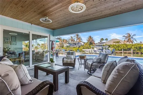 8 Seahorse Lane Vero Beach FL 32960