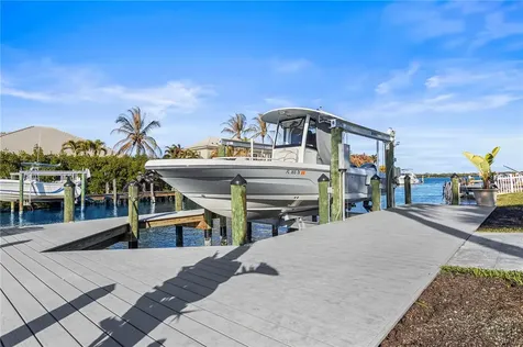 8 Seahorse Lane Vero Beach FL 32960