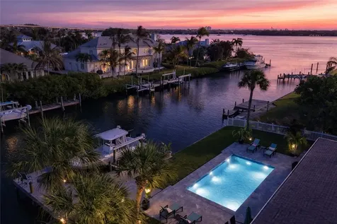 8 Seahorse Lane Vero Beach FL 32960