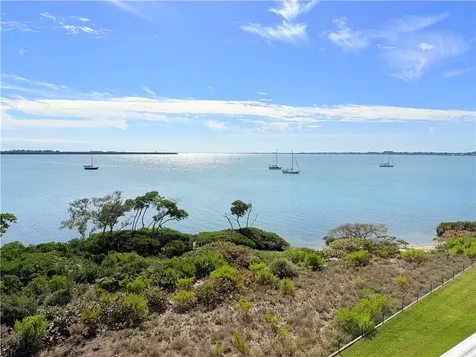 29 Harbour Isle Drive Hutchinson Island FL 34949