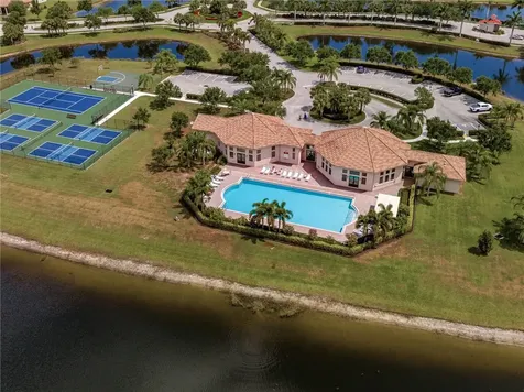 1940 Newmark Circle SW Vero Beach FL 32968