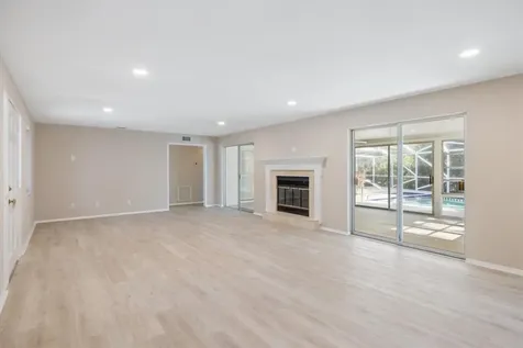835 Royal Palm Place Vero Beach FL 32960