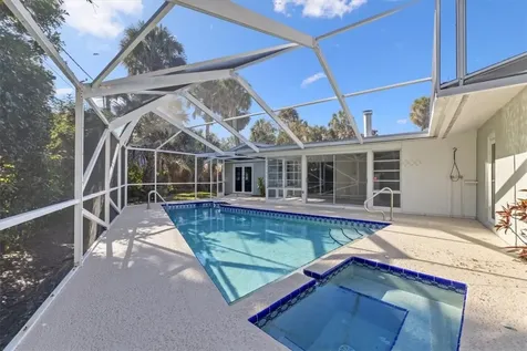 835 Royal Palm Place Vero Beach FL 32960