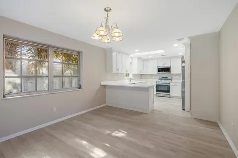 835 Royal Palm Place Vero Beach FL 32960