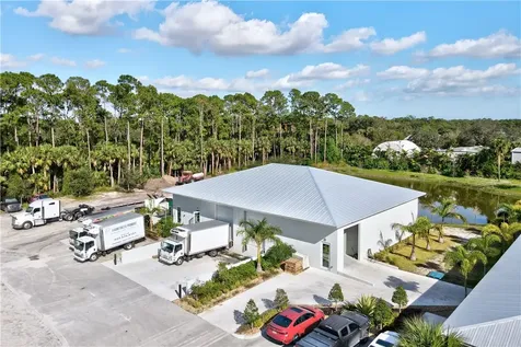 3700 9th Street SW Vero Beach FL 32968