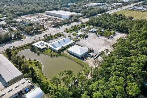 3700 9th Street SW Vero Beach FL 32968