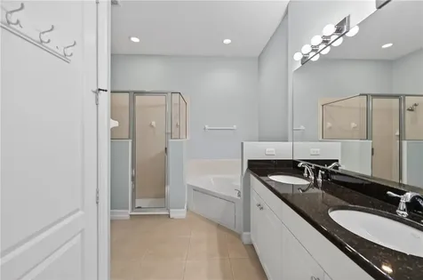 1915 Bridgepointe Circle Vero Beach FL 32967