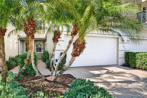 1915 Bridgepointe Circle Vero Beach FL 32967