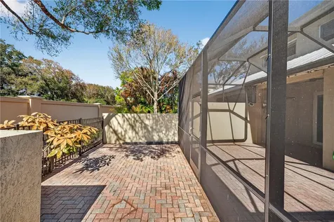 1915 Bridgepointe Circle Vero Beach FL 32967