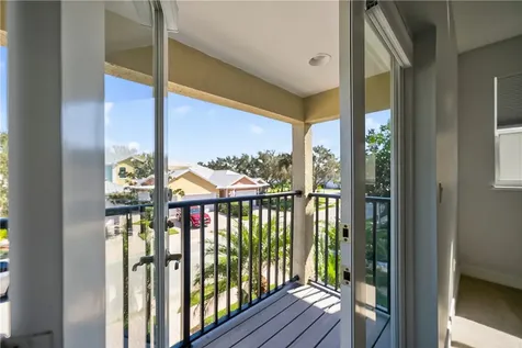 1915 Bridgepointe Circle Vero Beach FL 32967