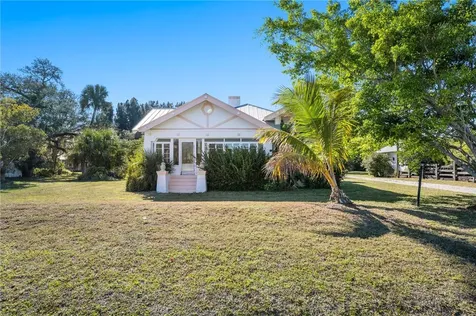 9115 Us Highway 1 Sebastian FL 32976
