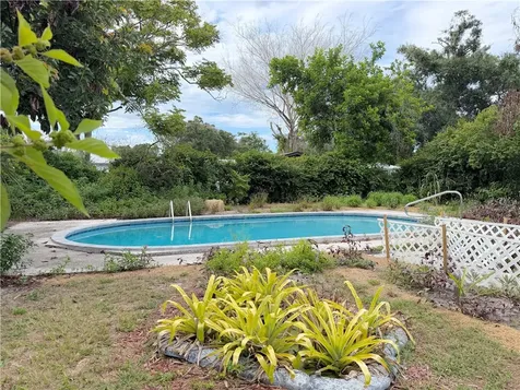 45 1st Court SW Vero Beach FL 32962