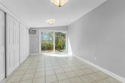 45 1st Court SW Vero Beach FL 32962
