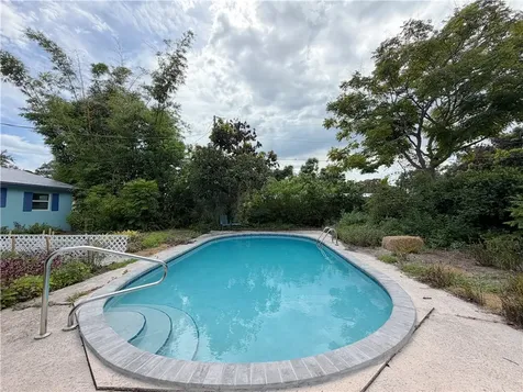45 1st Court SW Vero Beach FL 32962