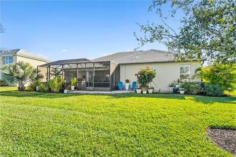 2570 Barbados Lane Vero Beach FL 32967