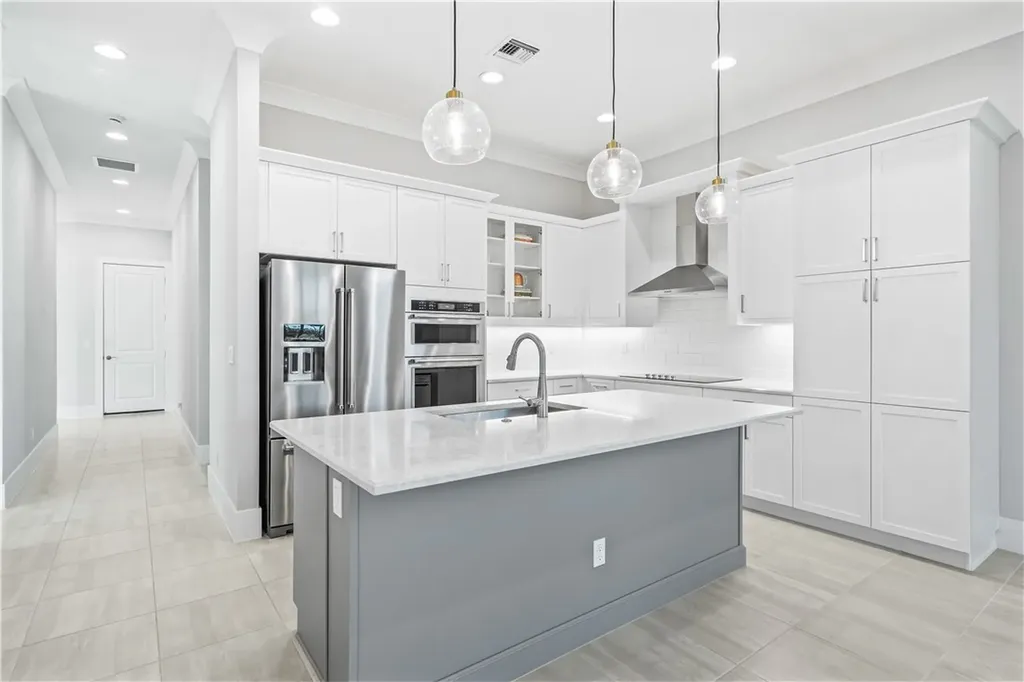2152 Falls Manor Vero Beach FL 32967