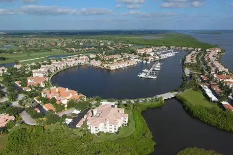 2152 Falls Manor Vero Beach FL 32967
