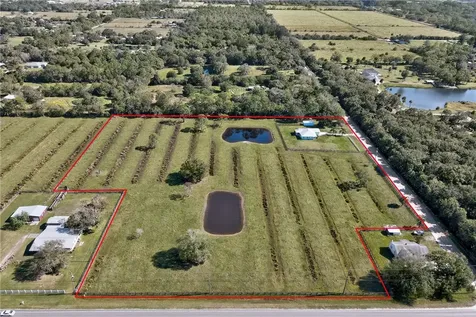 13720 101st Street Fellsmere FL 32948