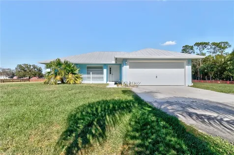 13720 101st Street Fellsmere FL 32948